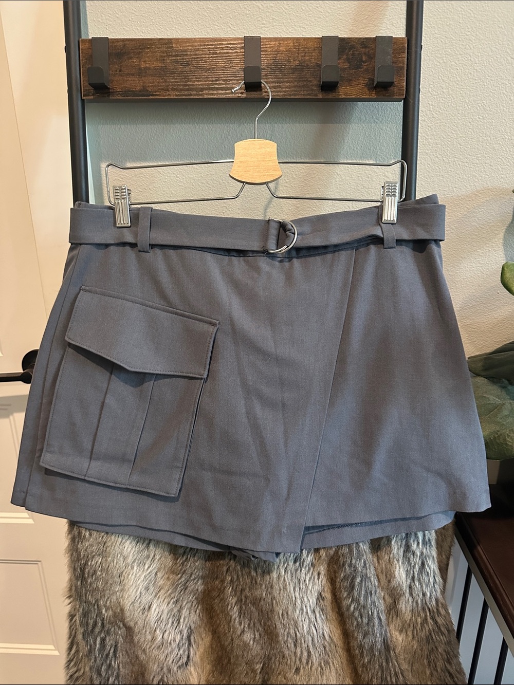 Abercrombie & Fitch Utility Grey Wrap-Front Mini Skirt/Skort with Cargo Pocket